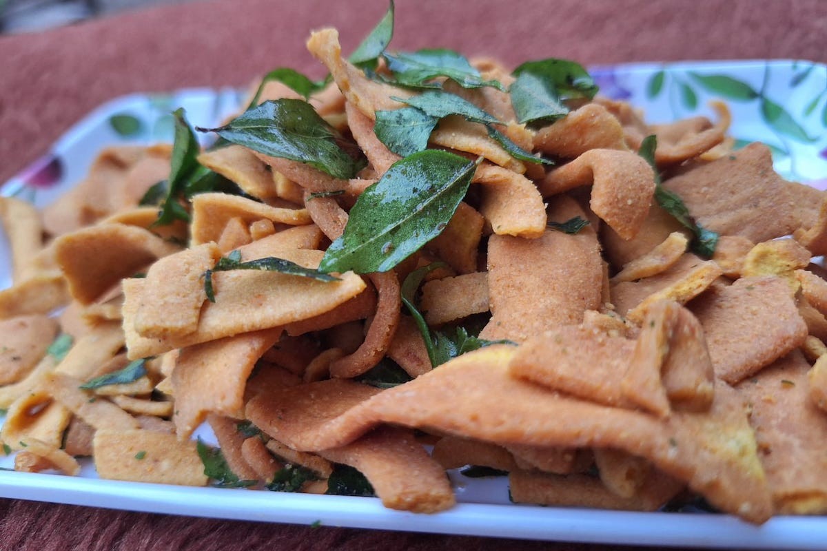 Ribbon Pakoda Ribbon Pakoda